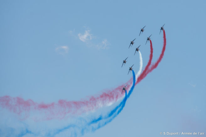 La Patrouille de France survole Propriano La Patrouille de France survole Propriano