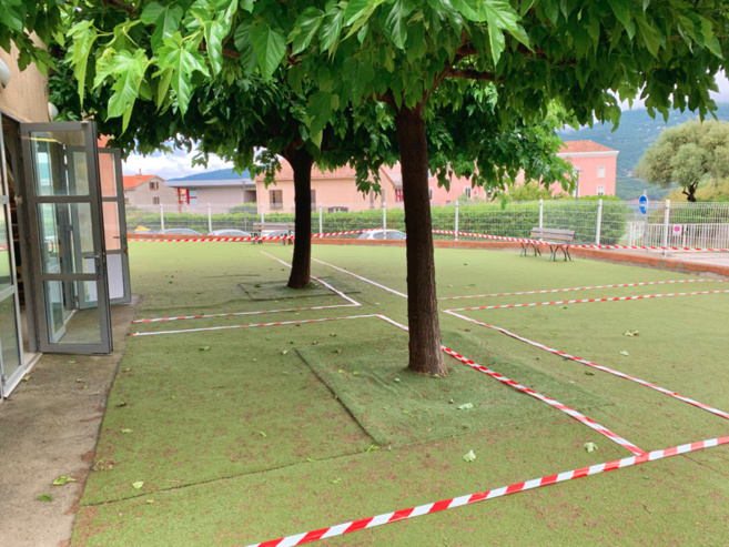 L’ouverture des écoles est décalée L’ouverture des écoles est décalée