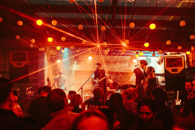 { Concerts du Port } FOUR KICKS { Concerts du Port } FOUR KICKS