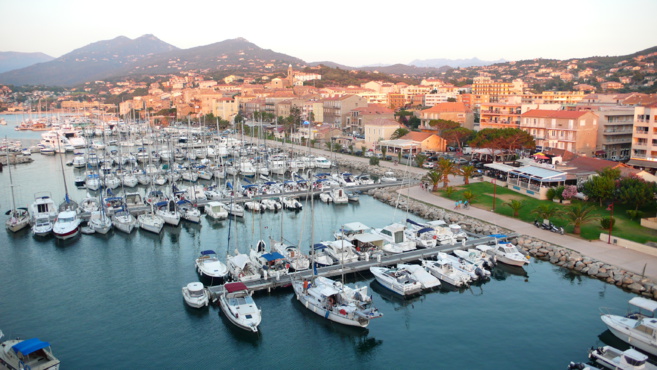 Le Port de plaisance Le Port de plaisance