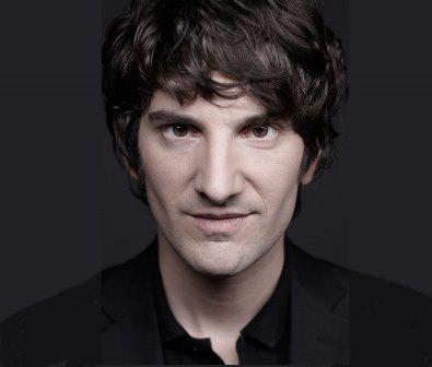SPECTACLE COMIQUE : GASPARD PROUST SPECTACLE COMIQUE : GASPARD PROUST